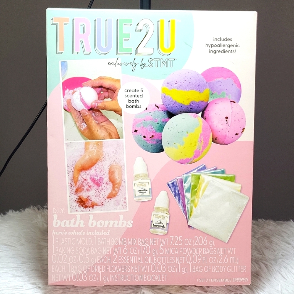 STMT DIY Colorful Bath Bombs